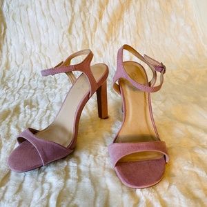 Sardinia Ash Lilac Suede Dress Sandals